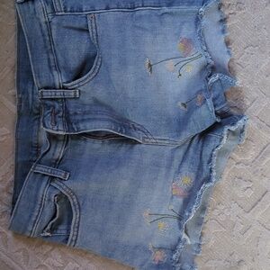 Levi's Floral Embroidery Jeans - Size 30